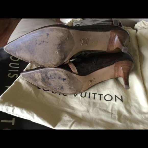LV brown gold Gina mono patent boots 41 (fits 10) - Picture 3 of 5